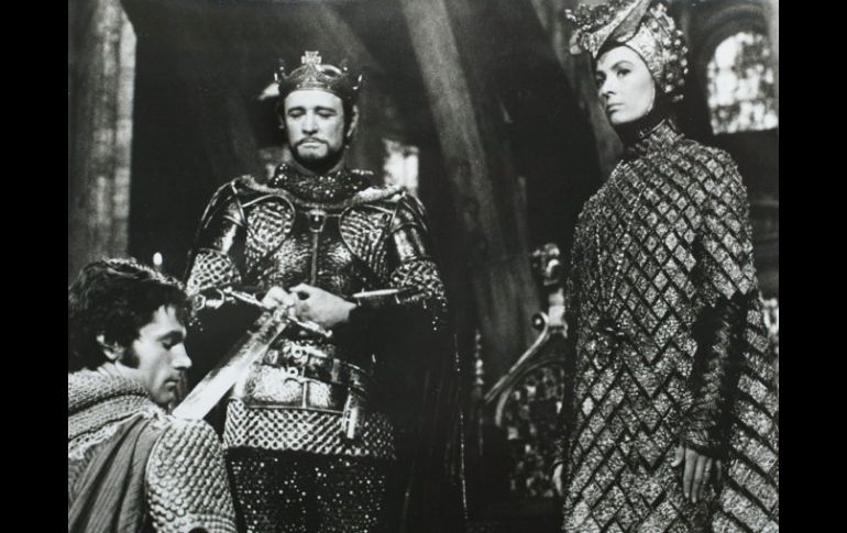 En 1937 nace Vanessa Redgrave; aquí con Richard Harris en la cinta ''Camelot''. ARCHIVO  /