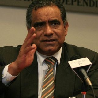 Van por empleados con contrato en el Congreso