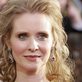 Cynthia Nixon enfurece a activistas