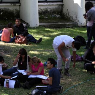 Aprueban dictamen de Ley de Atención a la Juventud