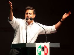 El virtual candidato del PRI, Enrique Peña Nieto dice que espera que los medios no sean rehenes de campañas especulativas.  /