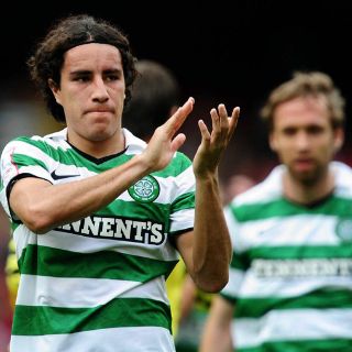 Efraín Juárez seguirá en el Celtic de Glasgow