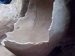 Tres urnas funerarias de más de mil años de antigüedad con objetos dispuestos a manera de ofrenda. EL UNIVERSAL  /