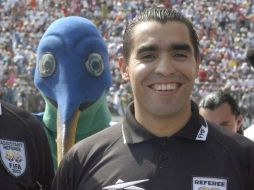 Marco Antonio Rodríguez enfrenta una sanción por su polémica actuación en la final del entre Tigres y Santos. MEXSPORT  /