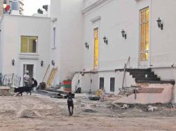 En uno de los costados de ''Casa Versace'' se realizan obras de las cuales no tiene conocimiento la Secretaría de Cultura.  /