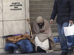 El número de indigentes ha ido en aumento debido a la crisis que vive Grecia. EFE  /