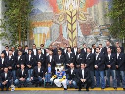 Los Yaquis realizaron un abanderamiento en Ciudad de México, previo a su participación en la Serie del Caribe. EFE  /