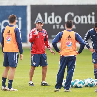 Báez destaca entendimiento con Ambriz