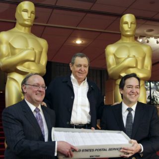 Pide Kodak ante la corte retirar su nombre al teatro sede del Oscar
