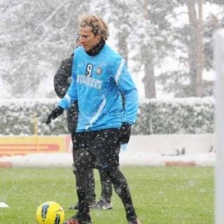 Diego Forlán jugará en Liga de Campeones