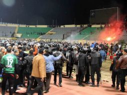 El ministerio del interior egipcio dijo que 74 personas murieron y 248 resultaron heridas en el incidente. NOTIMEX  /