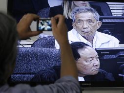 Duch, de 69 años, recurrió la sentencia y pidió la absolución a pesar de haber reconocido su culpabilidad en los crímenes. EFE  /