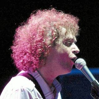 Cerati responde a estímulos a pesar del coma