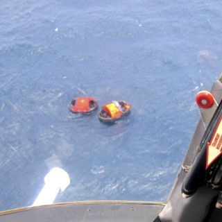 Naufraga barco en Papúa, Nueva Guinea