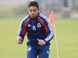 Marco Fabián estaría fuera del equipo titular de Chivas.  /