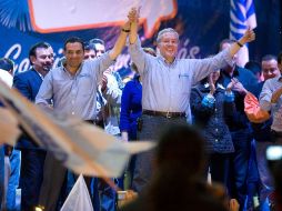 Cierre de campaña de Fernando Guzmán en compañía de Ernesto Cordero, en la explanada de la expenal de Oblatos.  /