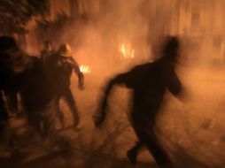 Tres personas murieron este viernes en Egipto en nuevos enfrentamientos entre la policía y los manifestantes. AFP  /