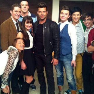 Ricky Martin comparte con sus fans parte de su actuación en ''Glee!''