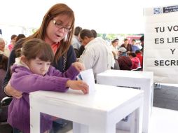 Todas las casillas deben cerrar a las 16:00 horas, salvo las que no tienen el mismo horario que el centro del país.  /
