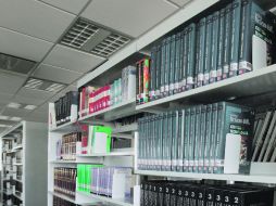 Aspecto de la biblioteca de la UVM campus Guadalajara.  /