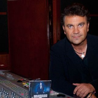 Celebrará Mijares en el Auditorio Nacional 25 años de carrera