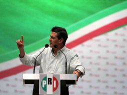 Enrique Peña Nieto asegura que el país no quiere seguir con el modelo panista y dice que ofrece renovación. NTX  /