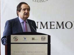 El vicepresidente primero del Senado español, Juan José Lucas, puso el acento en los avances recogidos en el texto. NOTIMEX  /