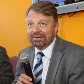 Eliminar subsidio de gasolinas en México ahorraría millones: Jorge Castañeda