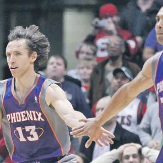 Steve Nash da el tiro del triunfo en su cumpleaños