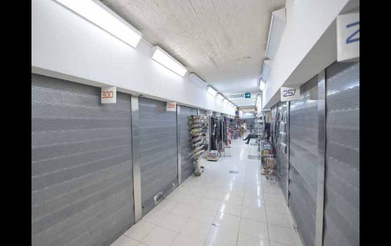 La utilización de locales como bodegas del comercio ambulante muestra complicidad, afirma la fracción panista de Guadalajara.  /