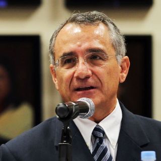 Secretario general de Gobierno regresa halagos a diputados