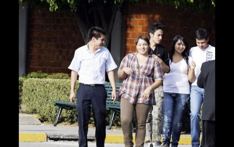22 mil estudiantes adolescentes y jóvenes fueron encuestados en 2011. ARCHIVO  /