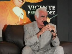 Vicente Fernández durante su trayectoria ha demostrado ser tan grande artista como ser humano. EFE  /