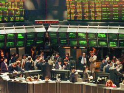 Líderes políticos de Grecia lograron un acuerdo sobre reformas para salir de la deuda, los cuales produjeron subida de BMV. ARCHIVO  /