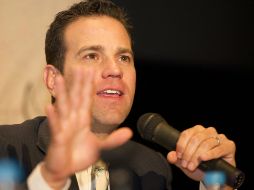 Carlos Loret de Mola y otros miembros de la producción presentaron la cinta en Guadalajara.  /