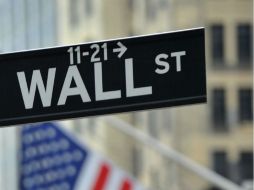 El Dow Jones restó 89.23 puntos hasta 12 mil 801.23 unidades. ARCHIVO  /