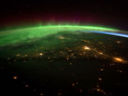 Las imágenes fueron tomadas desde una distancia de 380 kilómetros a más de 27 mil kilómetros por hora. AFP  /