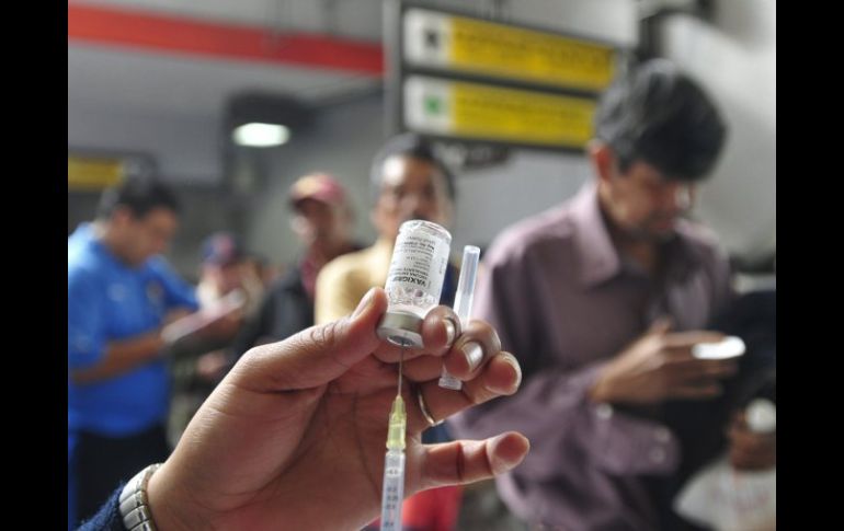 La vacunación contra la influenza se ha intensificado. Lass infecciones respiratorias agudas aumentar en la temporada de frío. ARCHIVO  /