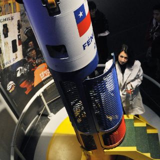 Exhiben la cápsula que rescató a los 33 mineros chilenos