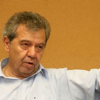 Muñoz Ledo hospitalizado