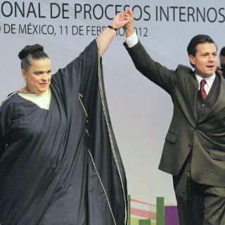 Peña Nieto da espaldarazo a Beatriz Paredes para el DF
