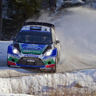 Latvala se lleva el Rally de Suecia