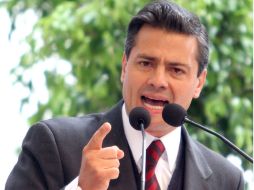Peña Nieto llamó al gobernador mexiquense, Eruviel Ávila 'el priísta del estado'. NOTIMEX  /