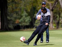Rafael Márquez y Juan Carlos Leaño juegan hoy en el club de golf Santa Anita.  /