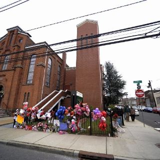 Los funerales por Whitney Houston serán el sábado en estricta privacidad