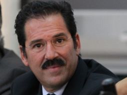 Jesús Casillas se registró en la segunda fórmula del Senado; en la primera va el actual diputado federal, Arturo Zamora. ARCHIVO  /