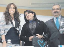 Ximena Navarrete (izq.) presentó la campaña en Guadalajara junto con algunos de sus representantes.  /