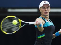 La próxima contrincante de Simona Halep (foto), saldrá del partido entre Victoria Azarenka con Mona Barthel. REUTERS  /
