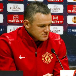 Rooney coincide con 'Chicharito'