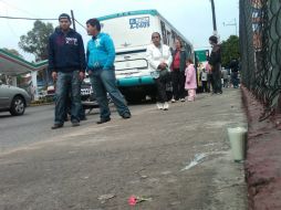 De acuerdo con testigos oculares, la menor cruzó la vía de manera imprudente.  /